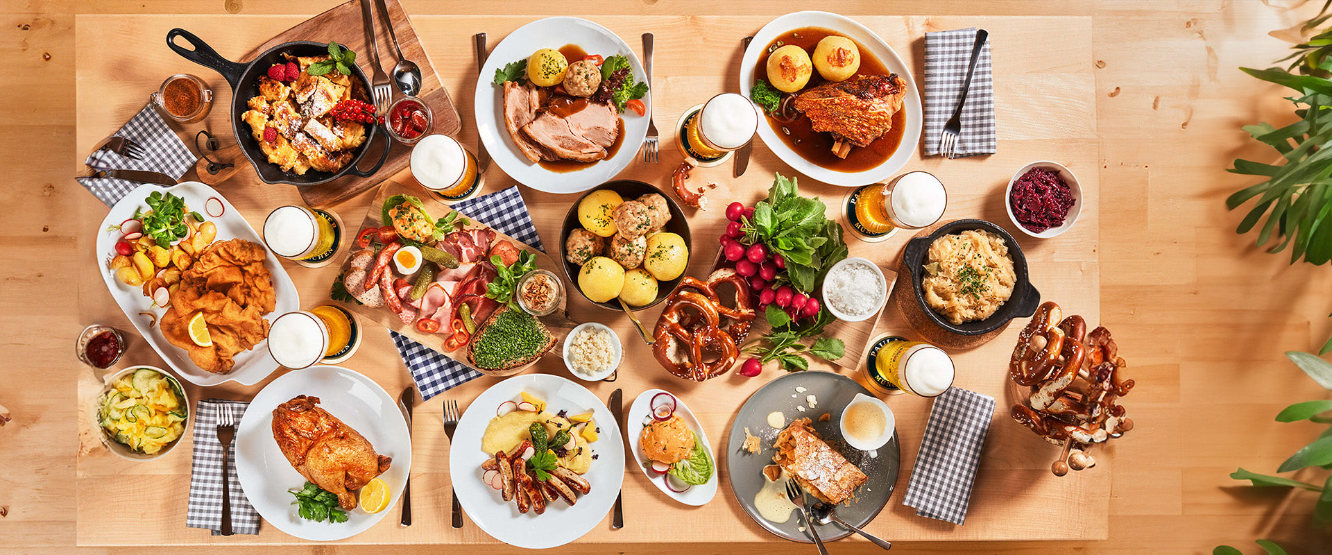 Image of food platters at Paulaner Brauhaus Singapore