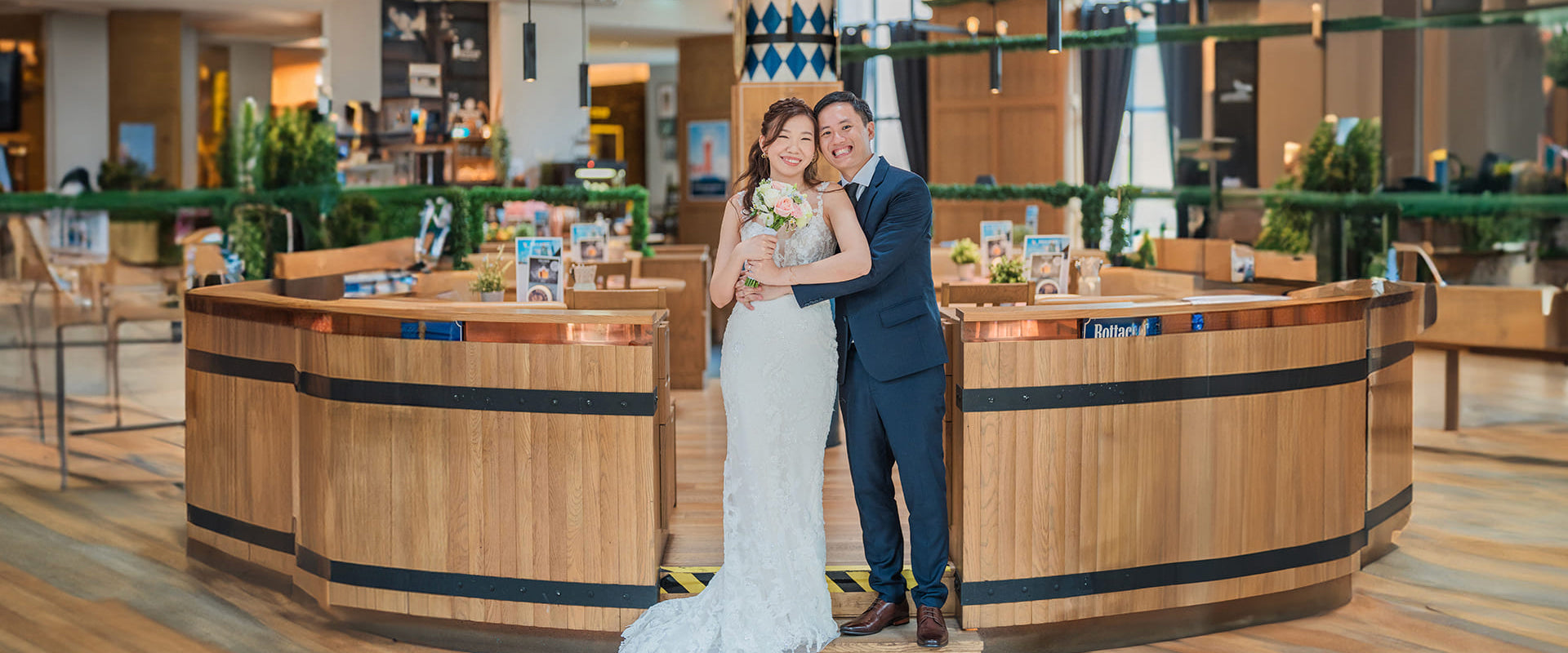 Image of newly wed couple at Paulaner Brauhaus Singapore